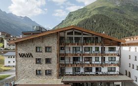 VAYA Galtür Paznaun inklusive Silvretta Card Premium im Sommer